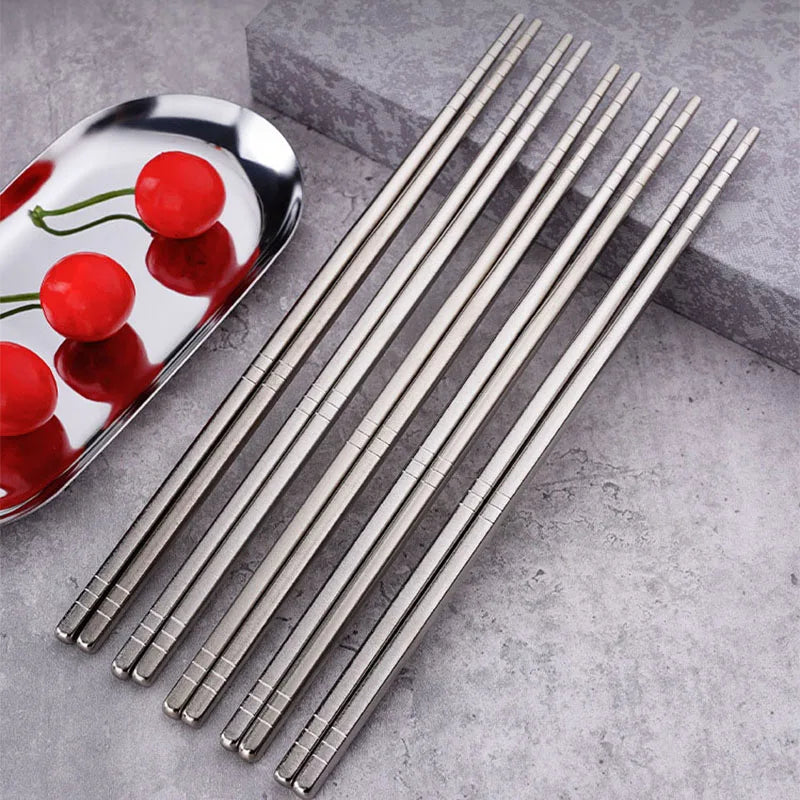 5 PCS 23cm Titanium Chopsticks Lightweight Durable Chopsticks Home Tableware Outdoor Camping Flatware Pure Titanium Chopsticks